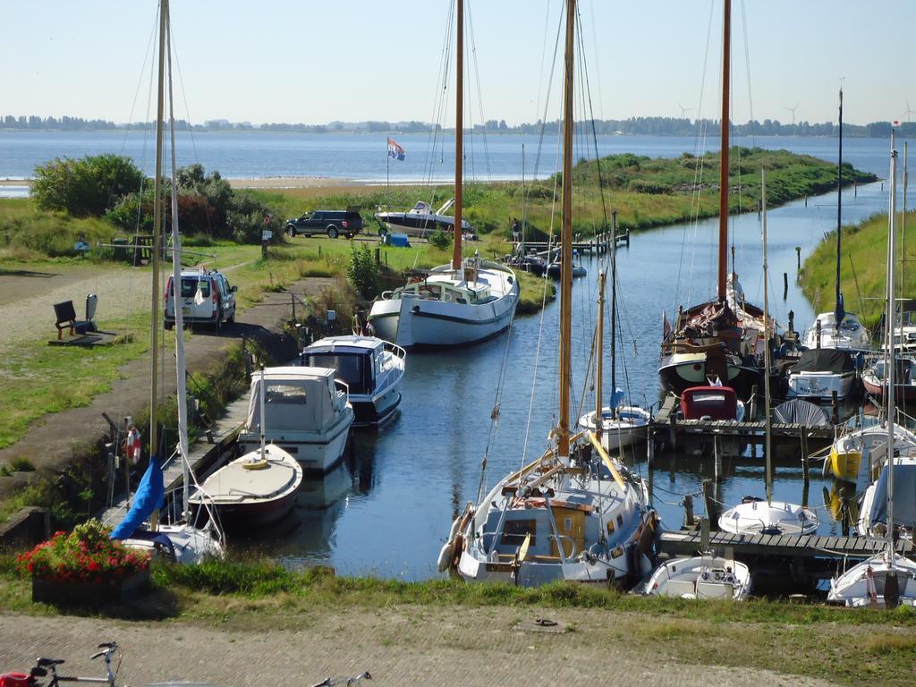Huize Polderzicht Aan Het Grevelingenmeer Battenoord Exteriör bild